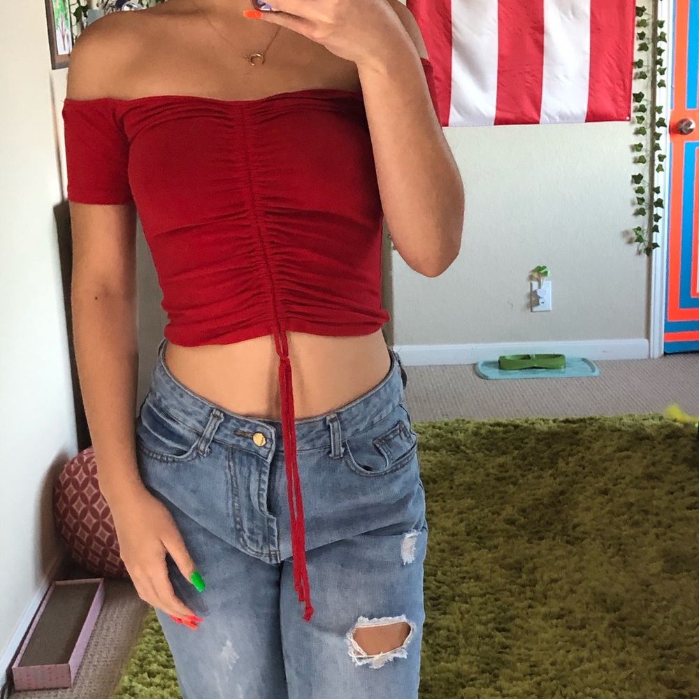 Red cropped top